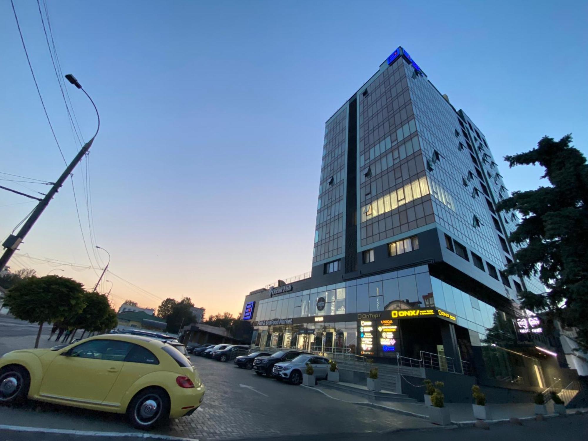 Rentnow Large And Cozy Apartment In The Center, Parking Кишинёв Экстерьер фото